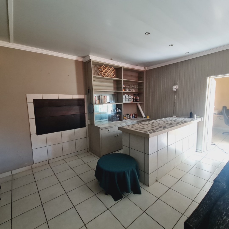 3 Bedroom Property for Sale in Universitas Free State